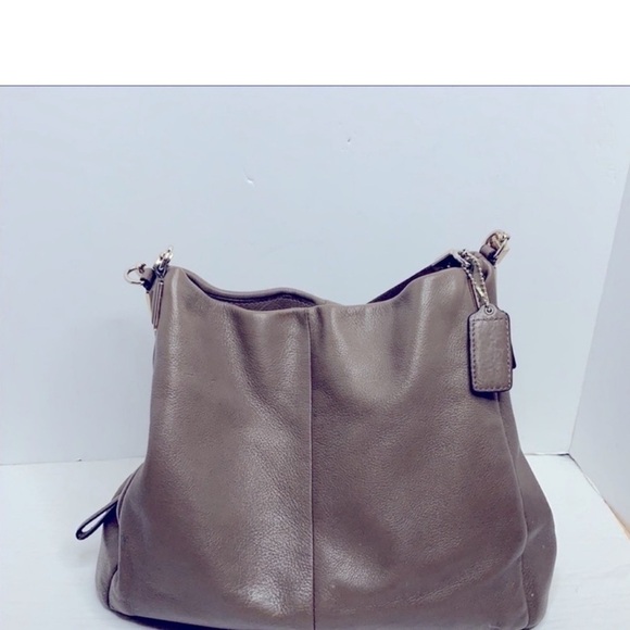 Coach MADISON LEATHER SMALL PHOEBE SHOULDER BAG (COACH F26224) - Picture 4 of 11